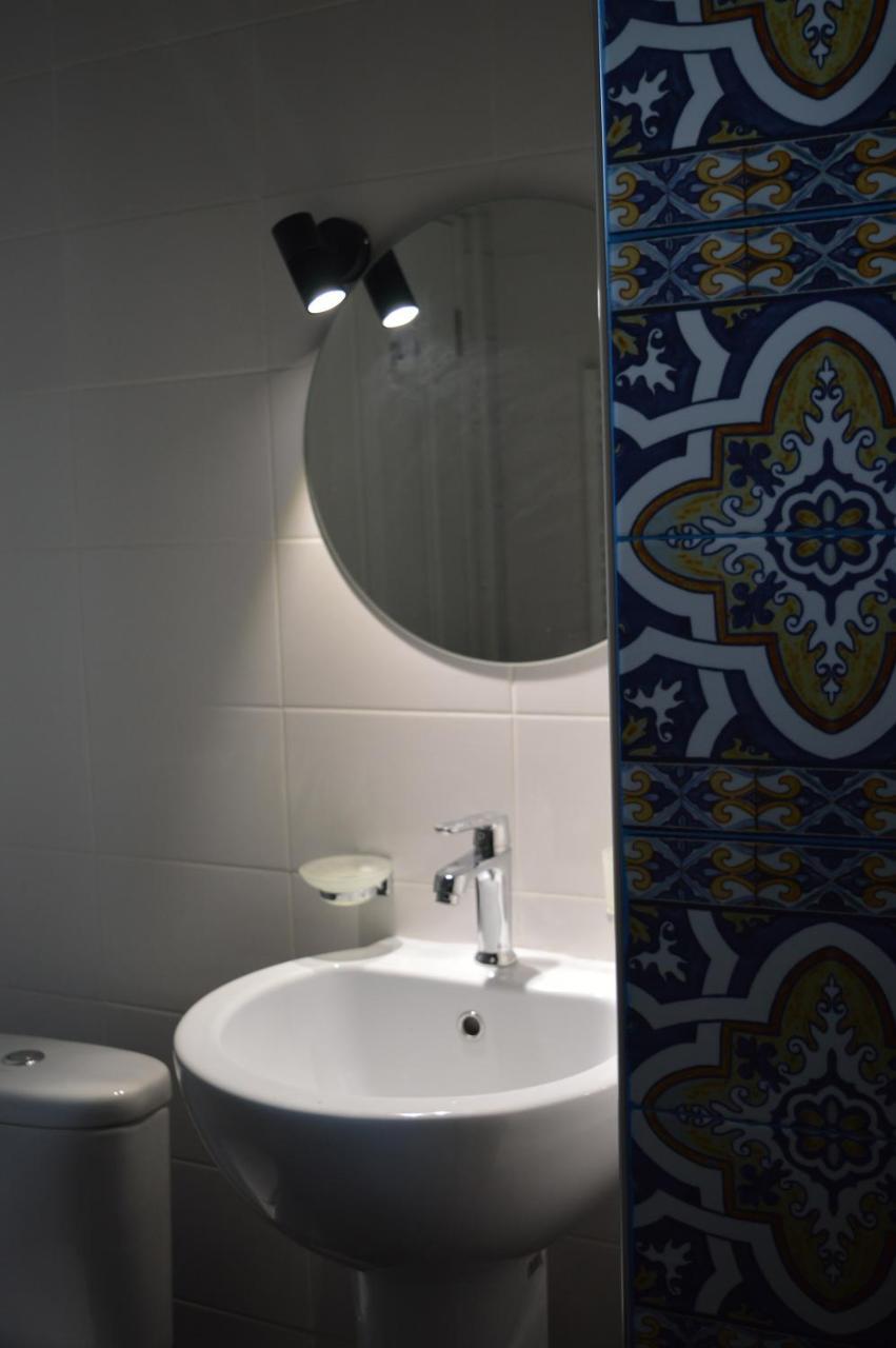 Woodmood Hostel تبليسي المظهر الخارجي الصورة