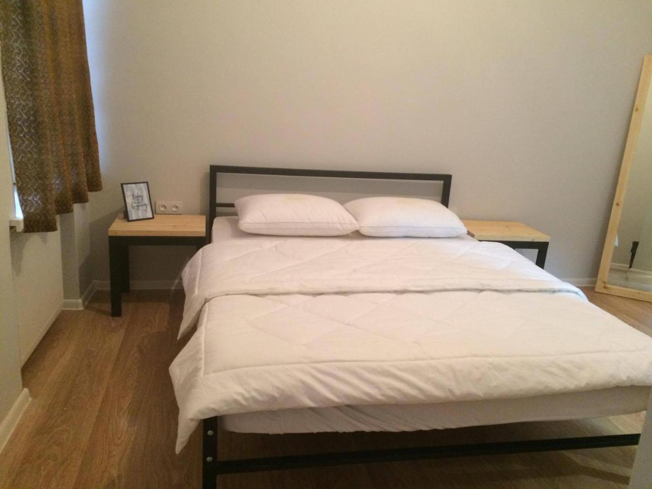 Woodmood Hostel تبليسي المظهر الخارجي الصورة